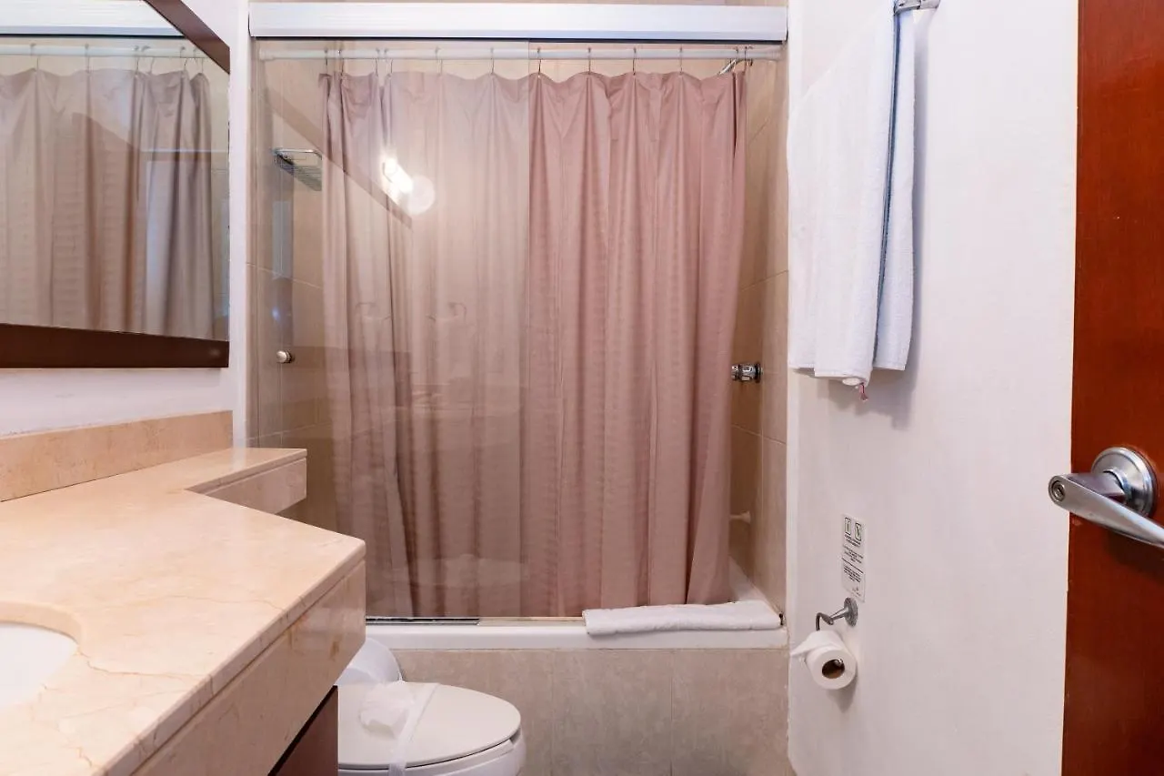 Daire Meridian 207 Condo Playa del Carmen